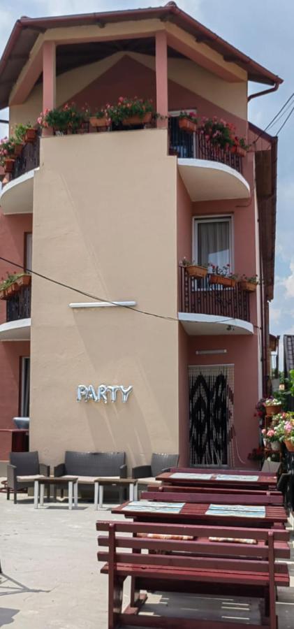 Hotel Casa Alexandru Două Mai Exteriér fotografie
