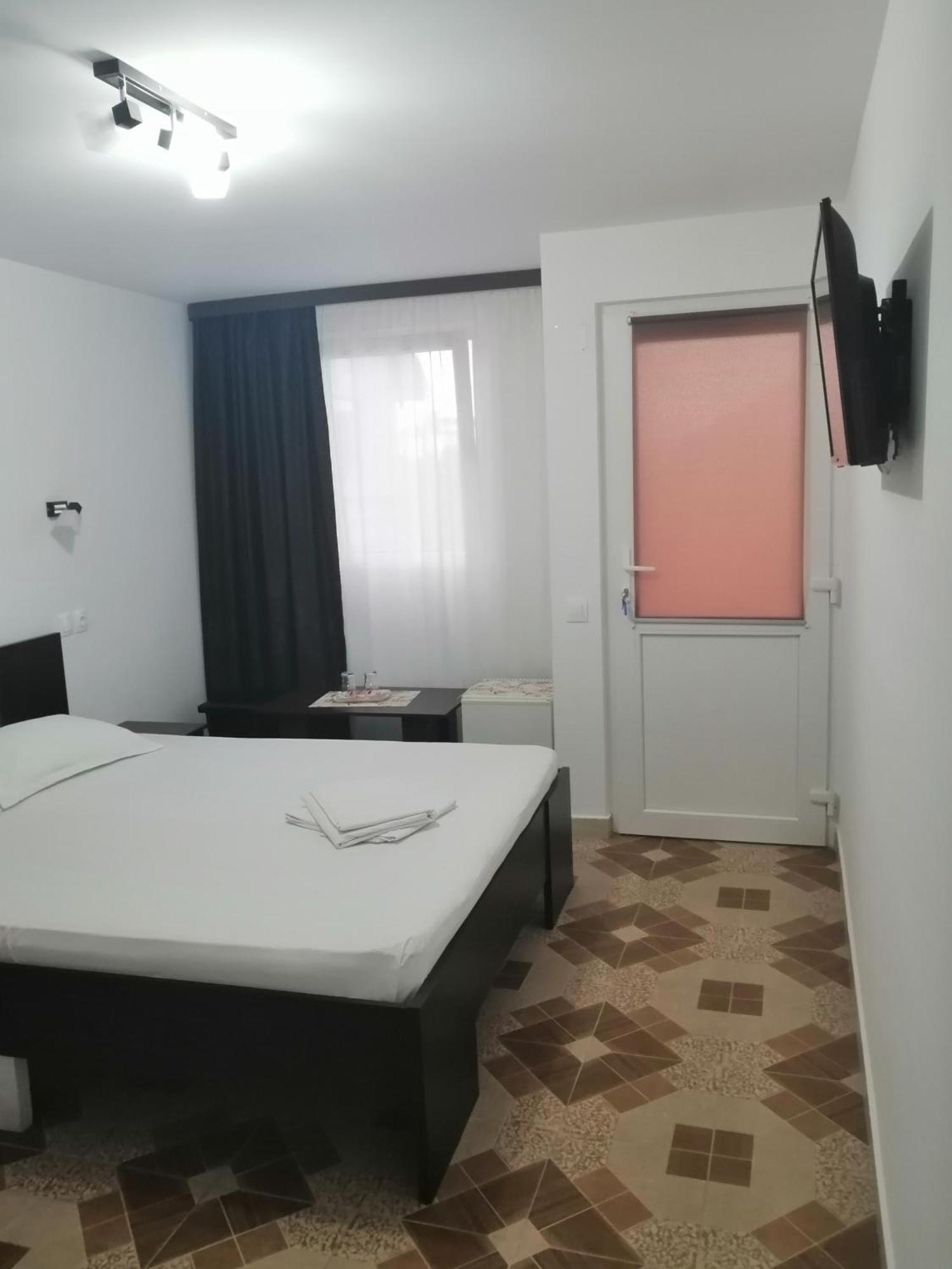 Hotel Casa Alexandru Două Mai Exteriér fotografie